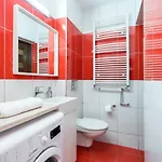 Modern And Spacious Apartment-prime Location Old Town *