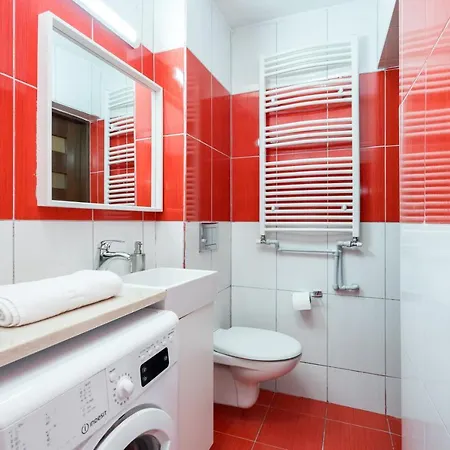 Modern And Spacious Apartment - Prime Location Old Town Bucharest *